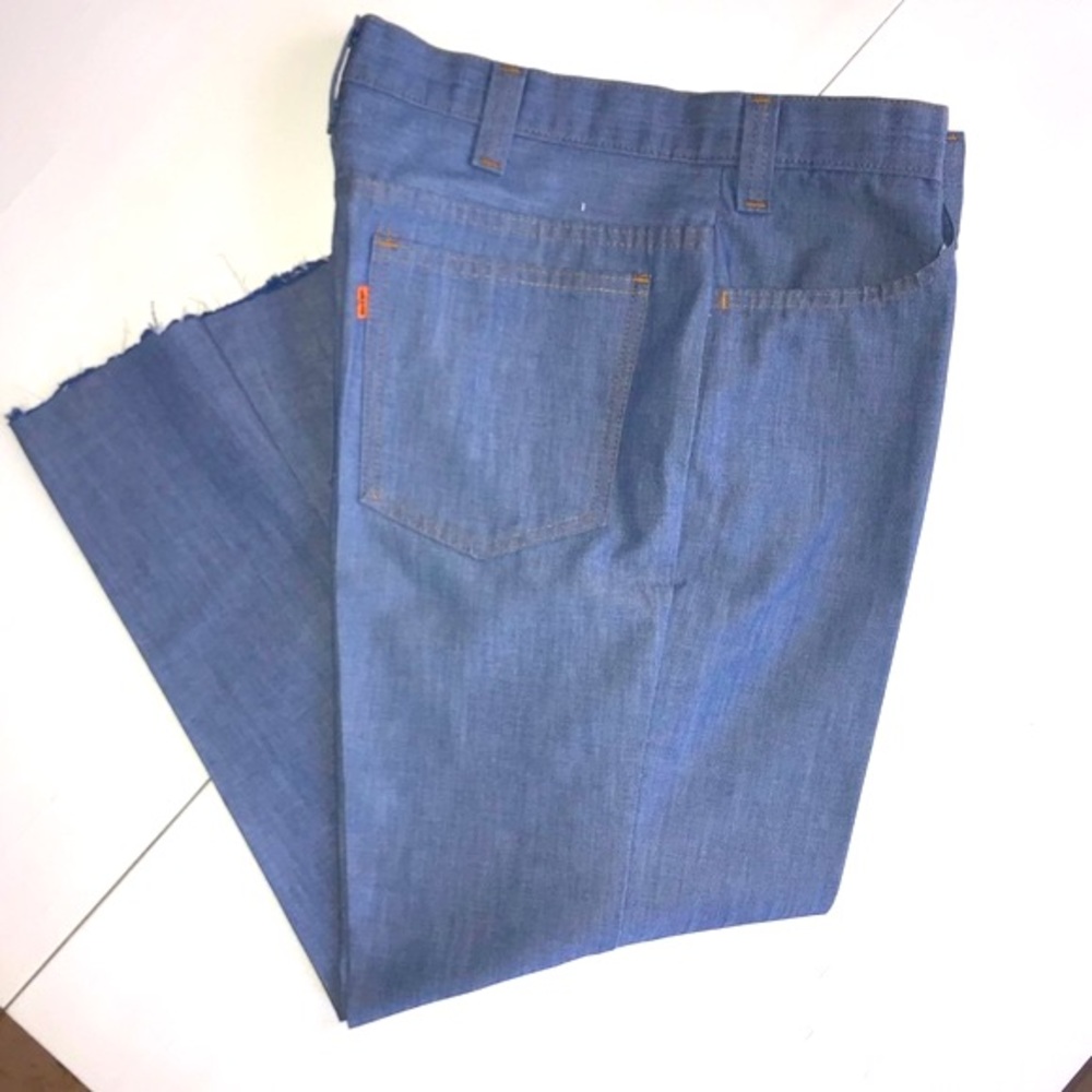 LEVI’S Vintage Lightweight Cropped Pant - FAB RAD!!